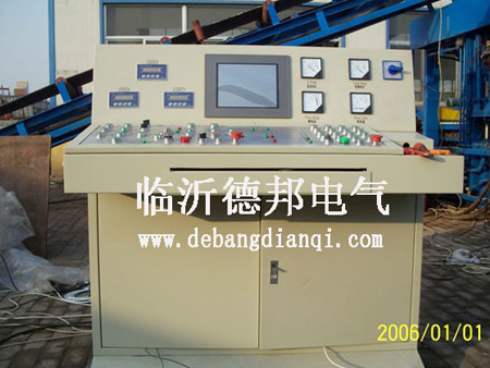 PLC、觸摸屏控制系統(tǒng)214